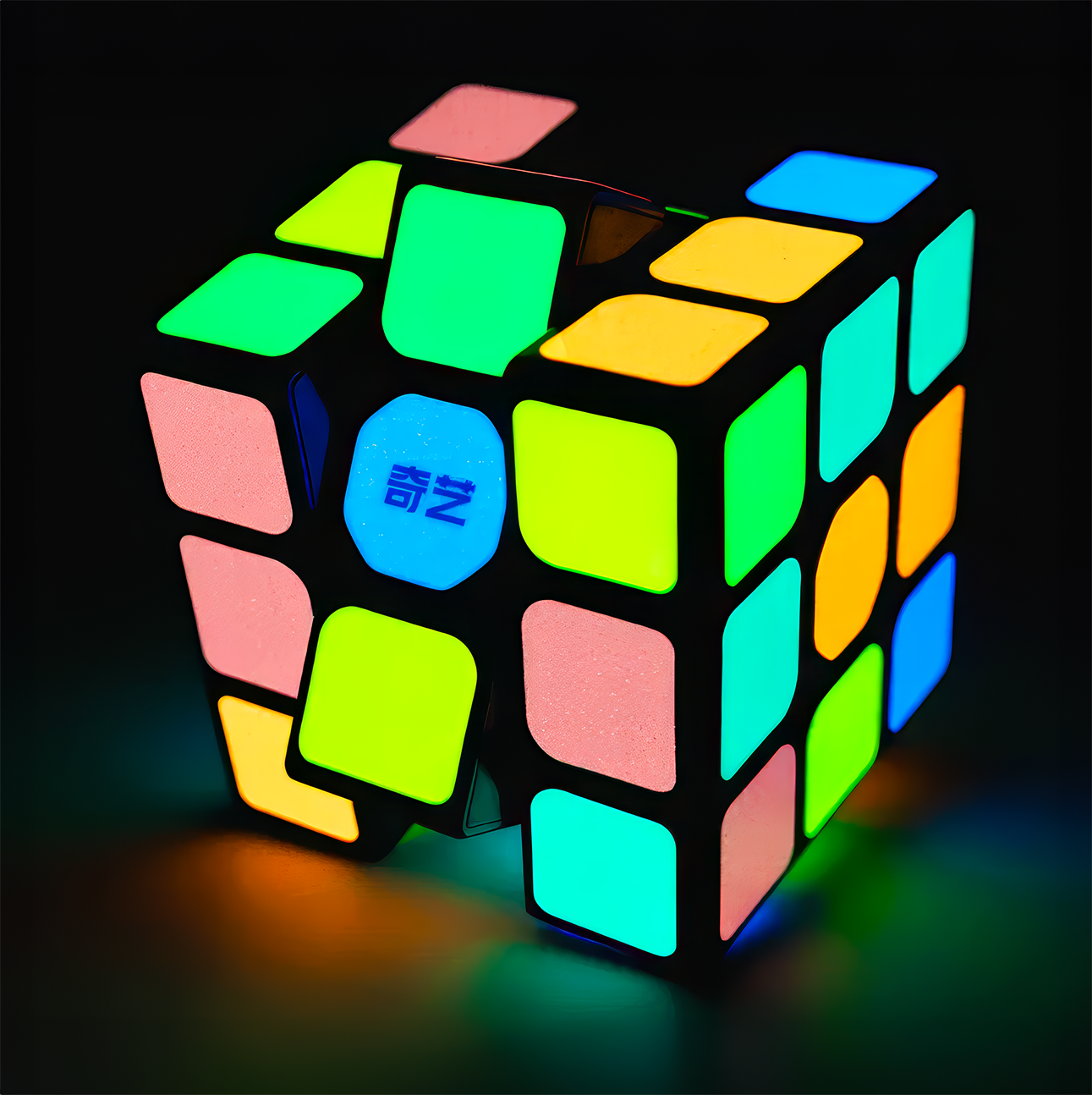 QiYi 3x3 (Glow in the Dark)